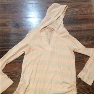 Roxy pullover hoodie